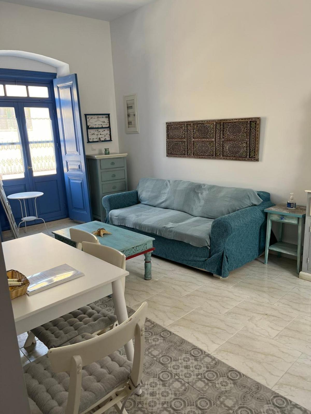 Almira Studios And Apartments Agia Marina  Buitenkant foto